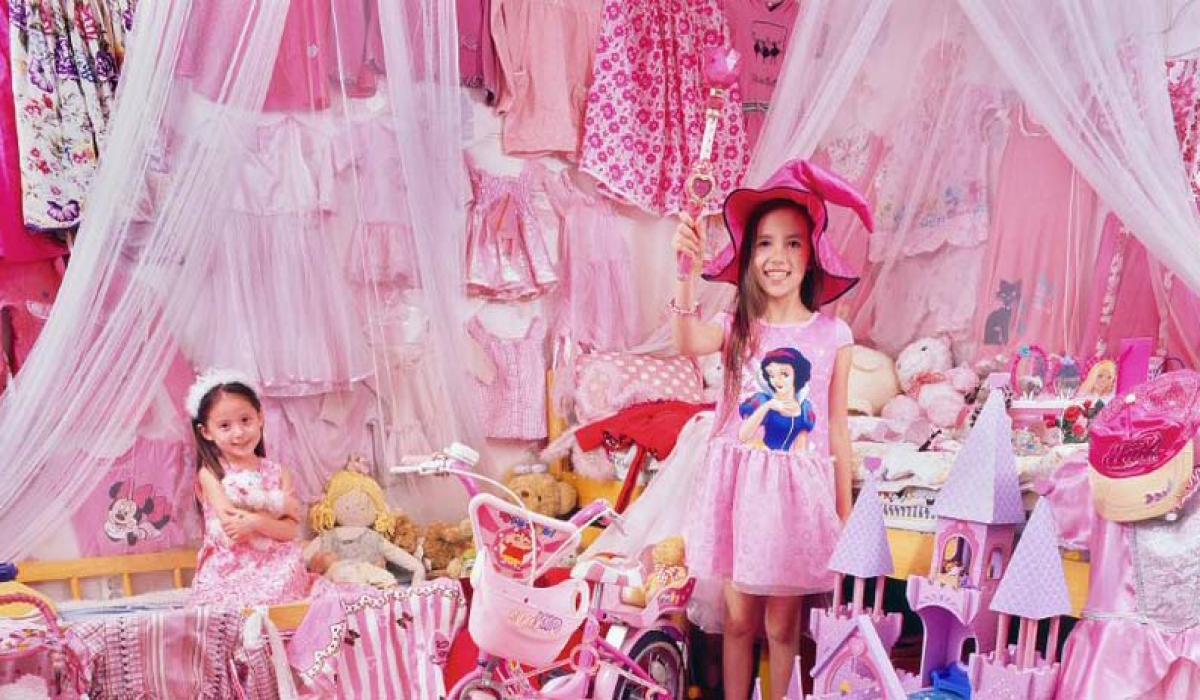 Foto credit: Korea; The Pink and Blue Projects; JeongMee Yoon; 2006-2008  